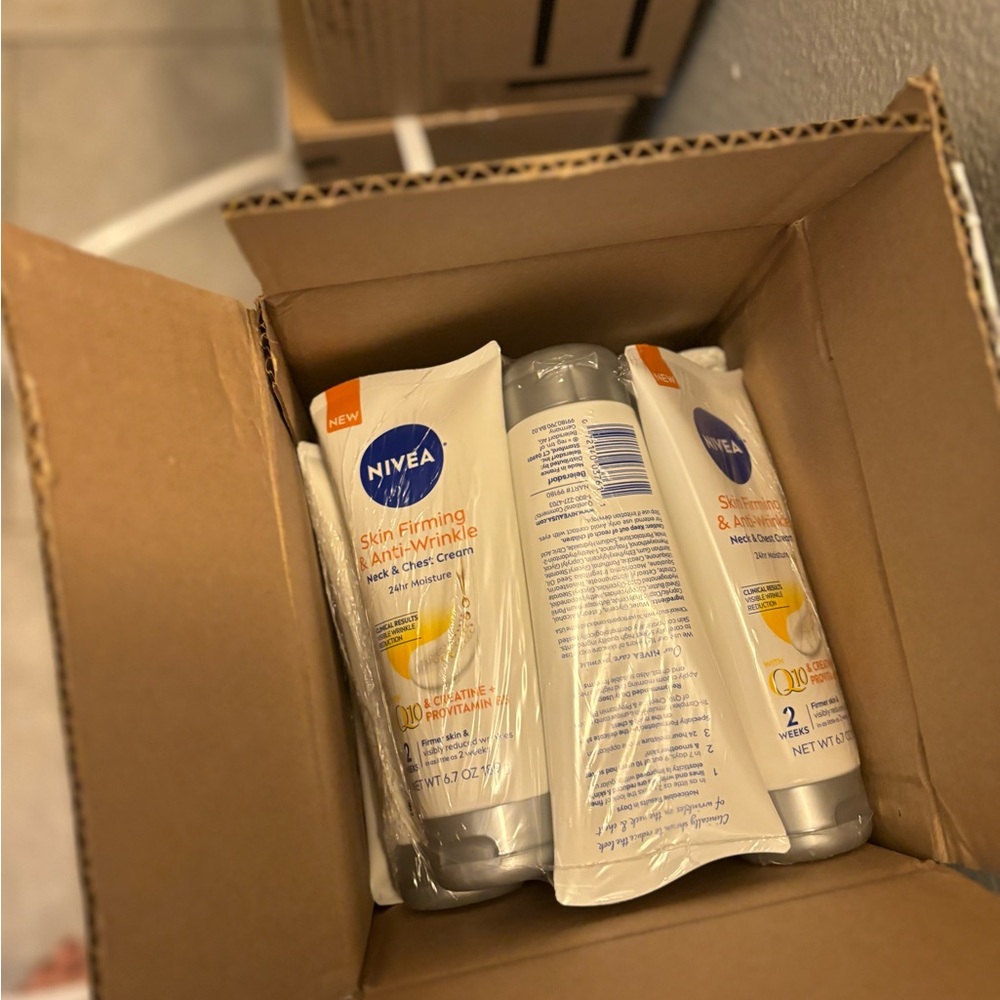 NIVEA Skin Firming and Anti Wrinkle Neck + Chest Cream